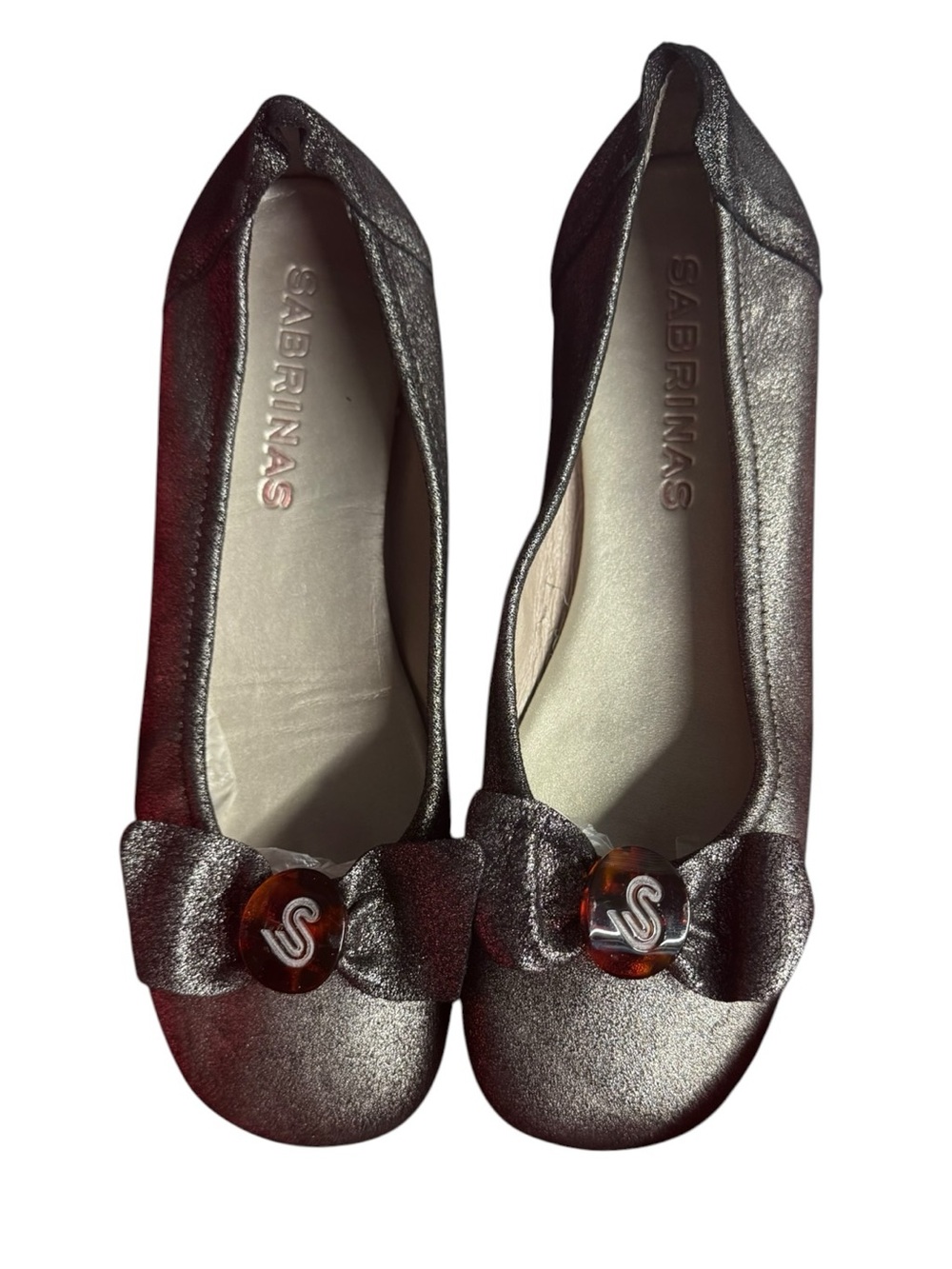 Sabrina’s Metallic Silver Ballet Flats with Bow Accent like new Sz 38